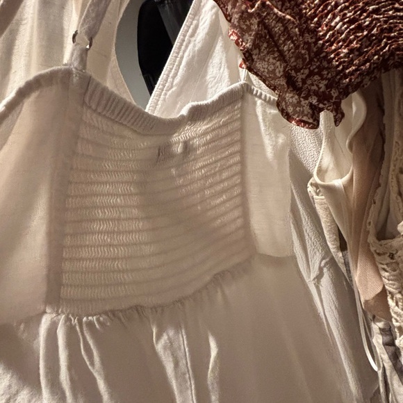 Express xs small linen blend White Button-Down midi Dress with buttons - Picture 2 of 3